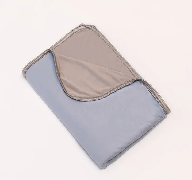 Elegant Bamboo-Infused Cooling Blanket